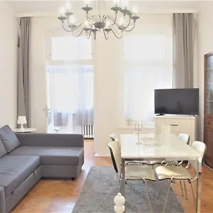 apartament-grand-hotelique.sopothotels.com/